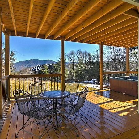 Mint Manor Gatlinburg Home with Hot Tub&Sauna! Exterior foto